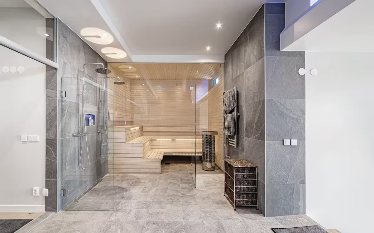 Quiet sauna and spa setting surrounded by Stockholm archipelago nature